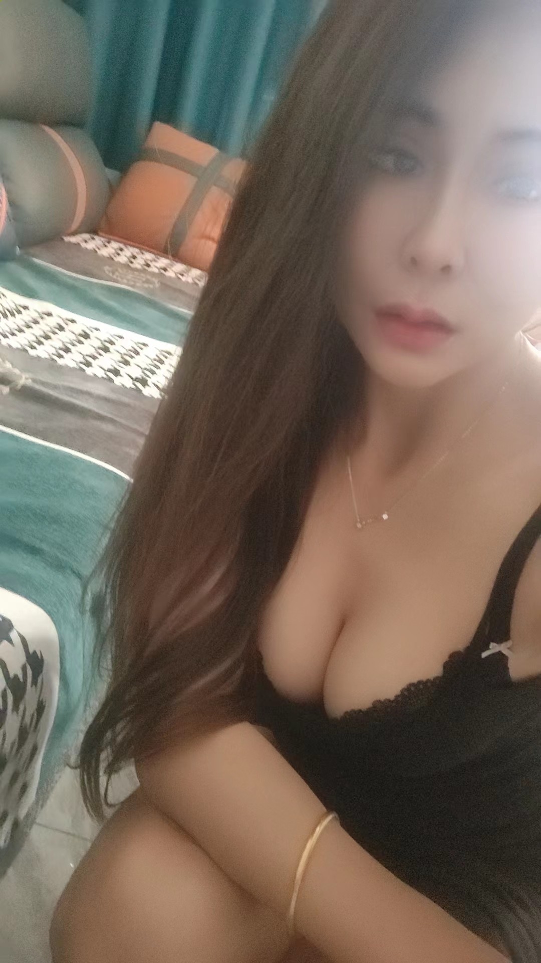 157947_QXJYSCDBXRAC9V4.jpg